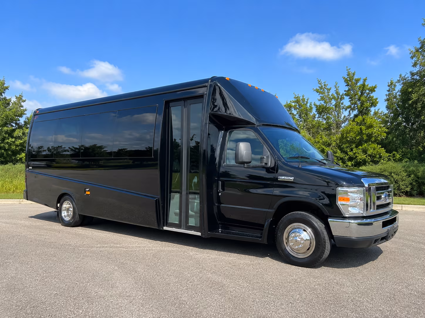 cuyahoga falls find cuyahoga falls long distance charter bus rentals for your group