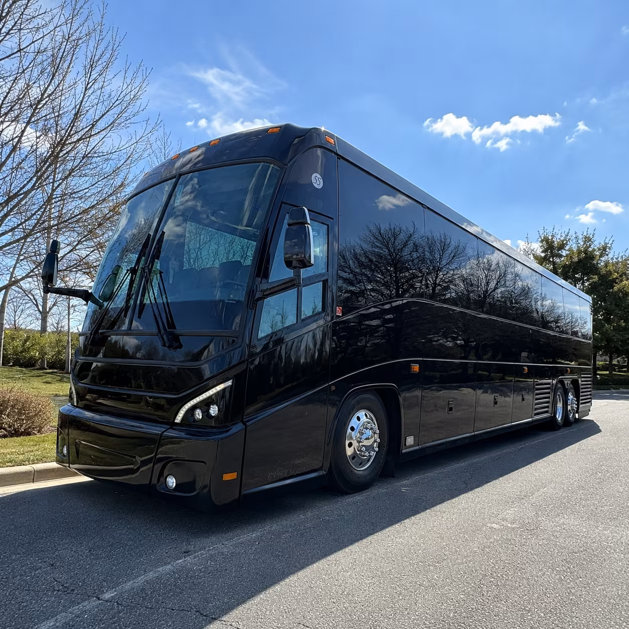 lakewood plan your wedding day with a lakewood charter bus rental