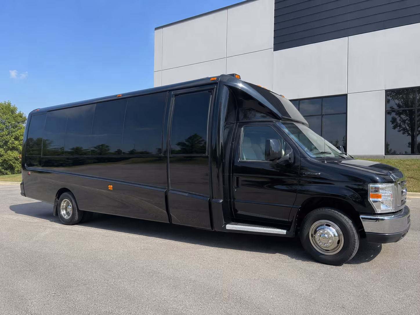 lorain bachelor bachelorette party bus rental