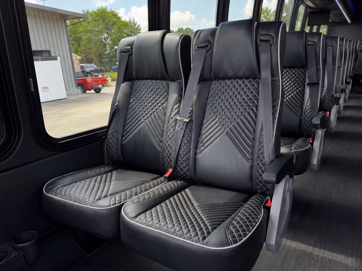 sunday worship shuttle services for lorain congregations