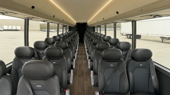 lorain 35 passenger minibus rental